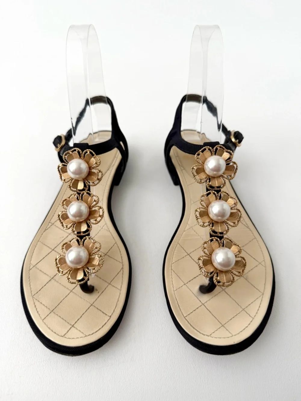 CHANEL‎ | Pearl Camellia Black Grosgrain Thong Sandals CC Logo Slingback EU 37C